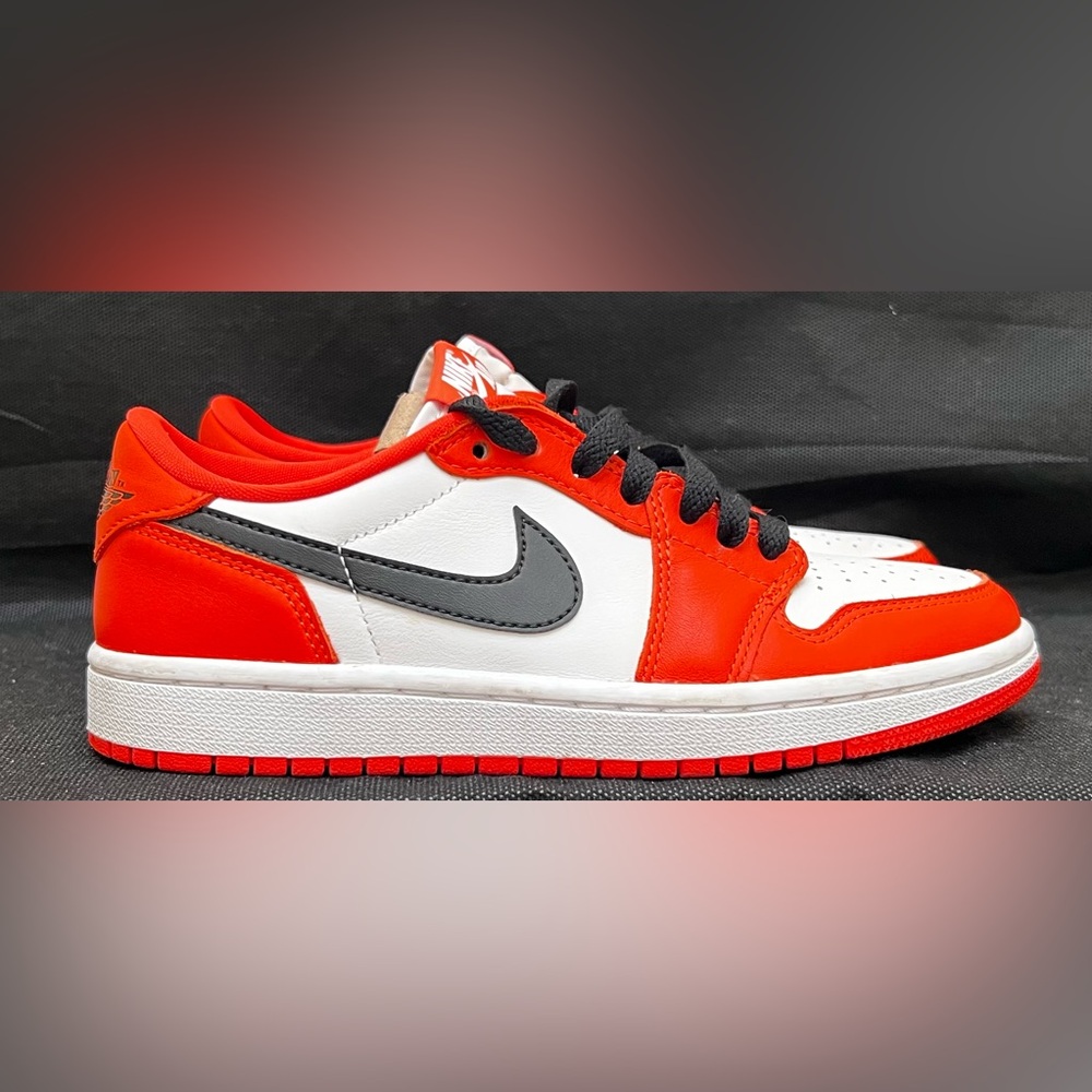 Jordan 1 Women's Low OG Starfish Size 6.5 2021 CZ0775-801